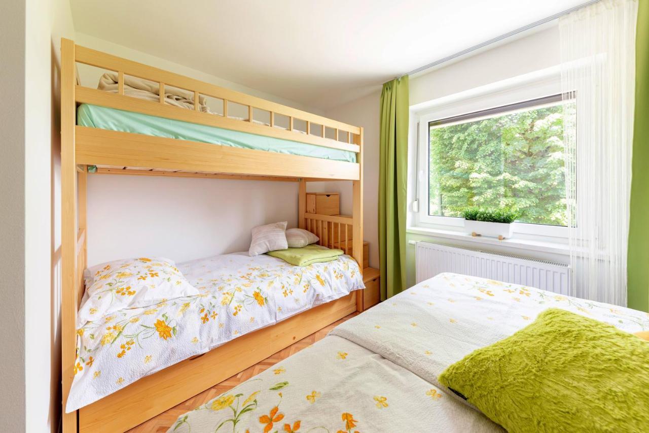 Hisa V Zelenem Apartment เบลด ภายนอก รูปภาพ