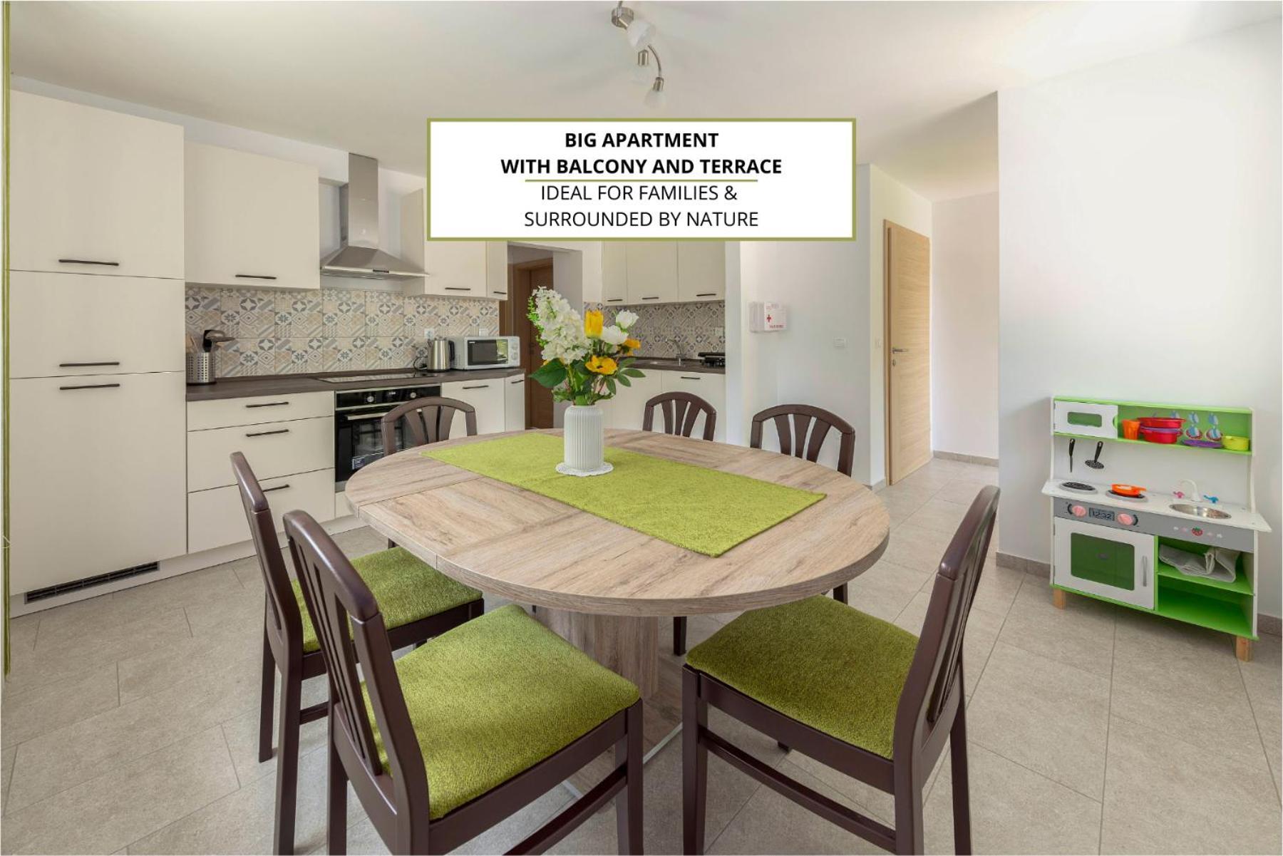 Hisa V Zelenem Apartment เบลด ภายนอก รูปภาพ